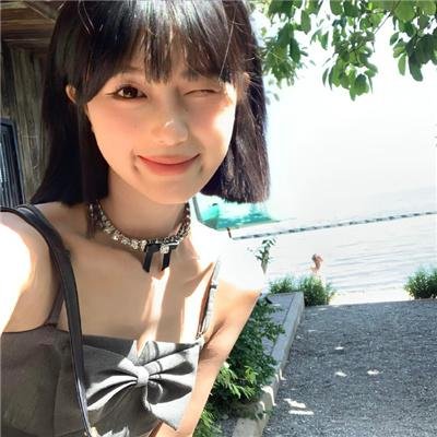 五个校花两个爸
